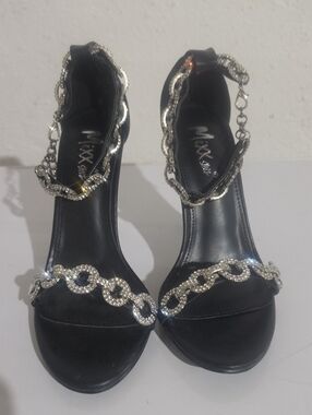 Mixx Shuz Black Crystal Chain Evening Sandals